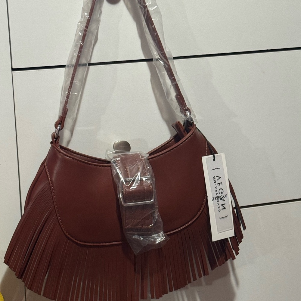 Elegant Brown Fringe Shoulder Bag